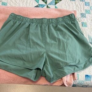 Old Navy Women's Athletic Shorts in Forest Green